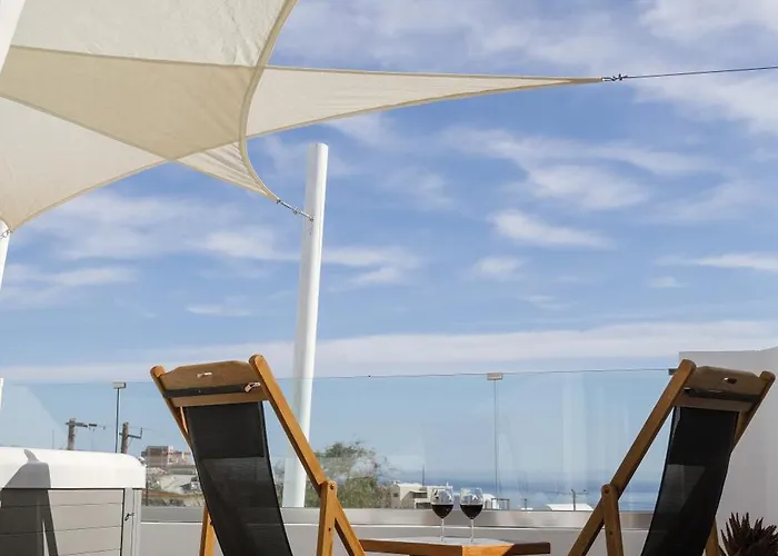 Villa Valery Fira (Santorini)