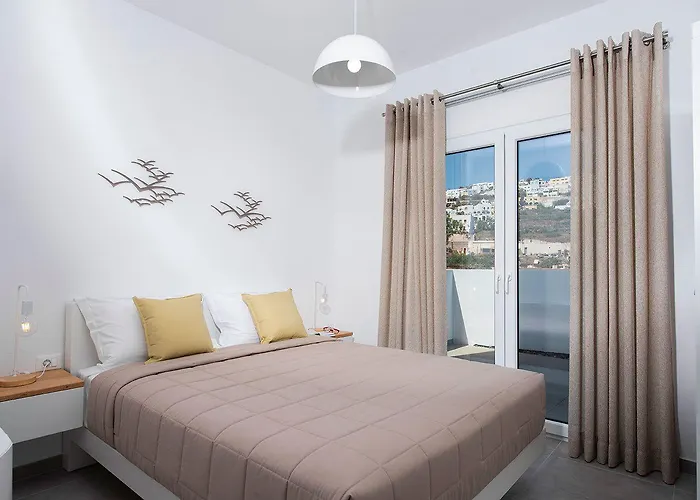 Villa Valery Fira (Santorini)