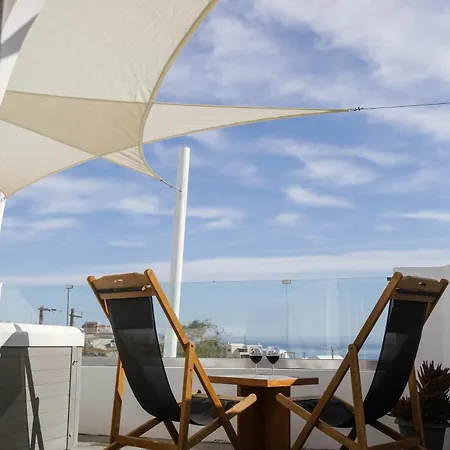 Vila Valery Fira (Santorini)