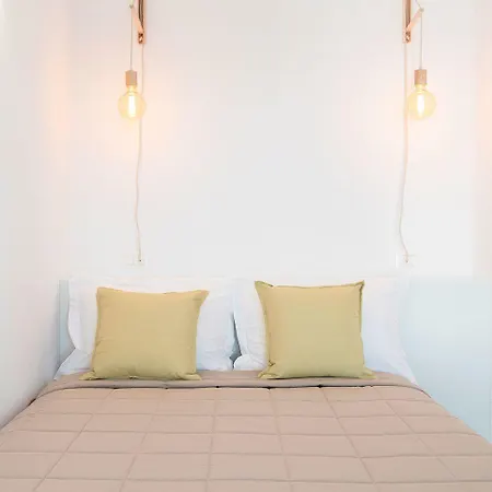 Valery * Fira (Santorini)