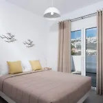 Villa Valery Fira (Santorini)