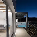 Valery Villa *