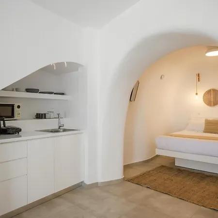 Valery * Fira (Santorini)