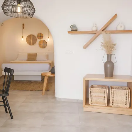 Valery * Fira (Santorini)