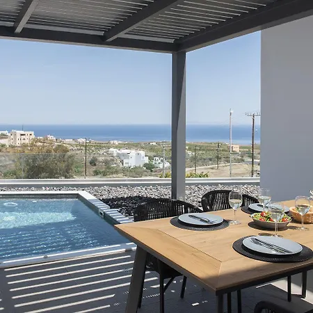 Valery * Fira (Santorini)