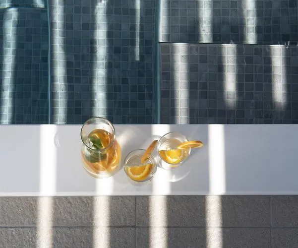 Valery סנטוריני